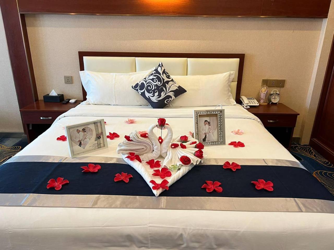 City Comfort Hotel Phnom Penh Airport Екстер'єр фото