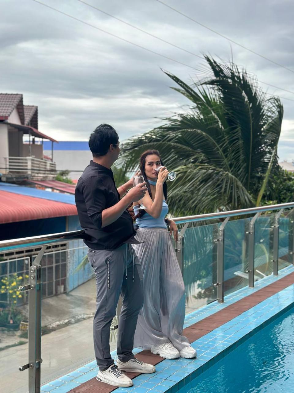 City Comfort Hotel Phnom Penh Airport Екстер'єр фото
