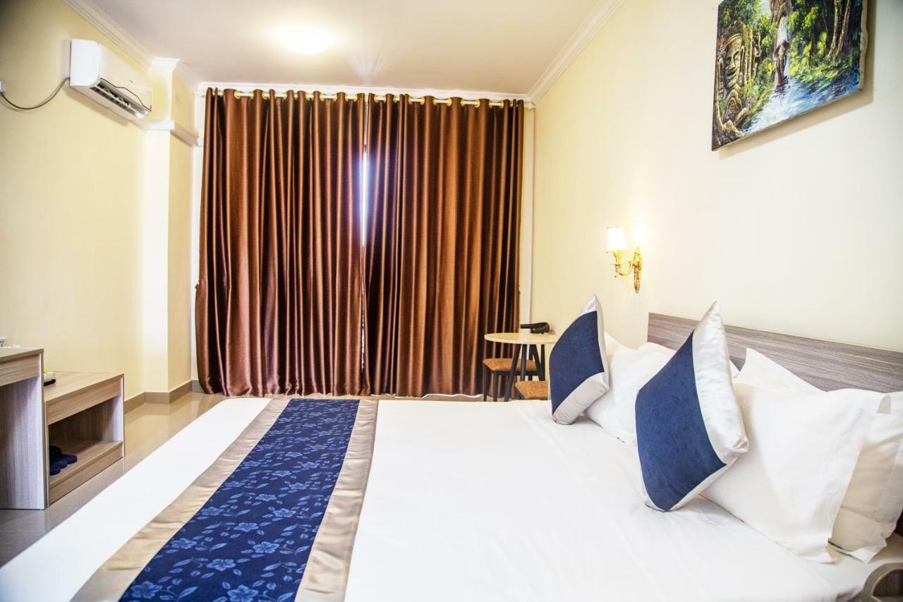 City Comfort Hotel Phnom Penh Airport Екстер'єр фото