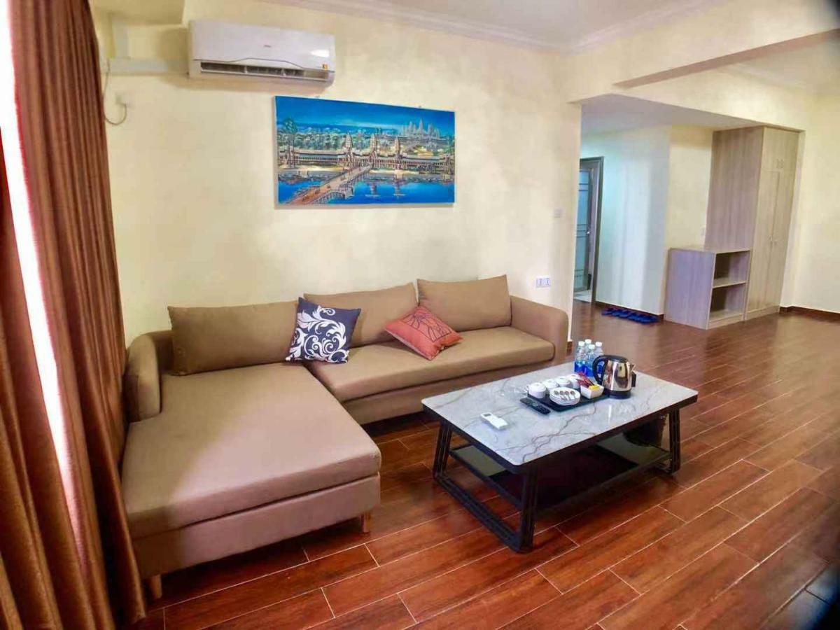 City Comfort Hotel Phnom Penh Airport Екстер'єр фото